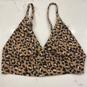 Aerie triangle cheetah print bikini top size XS